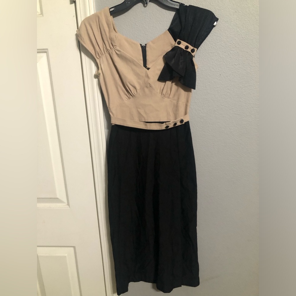 Stop Staring vintage style retro wiggle dress.